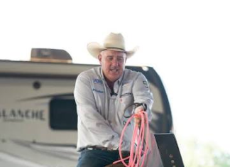 Roping both horns or left to right…